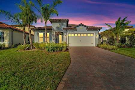 2318 5th St E Palmetto, FL 34221