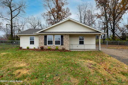 4921 Tubman Ct Louisville, KY 40218