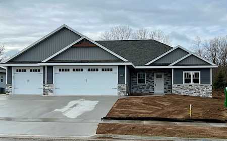 1243 Crescent Hill Green Bay, Village of Howard, WI 54313