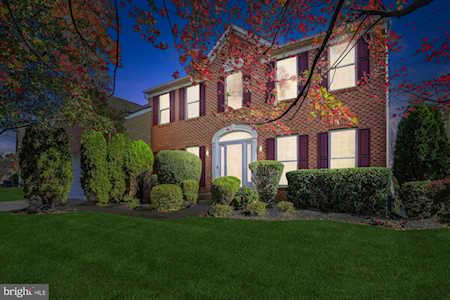 12809 Eagle Creek Dr Beltsville, MD 20705