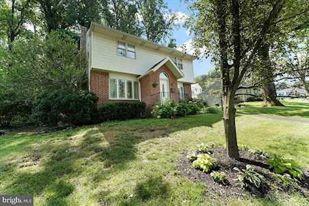 207 Cowbell Rd Willow Grove, PA 19090