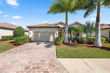 164 Wandering Wetlands CIRCLE Bradenton, FL 34212