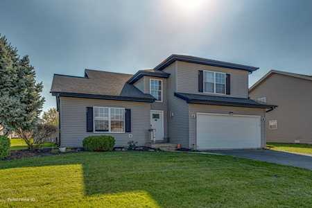 4506 Skylark Ln Plainfield, IL 60586