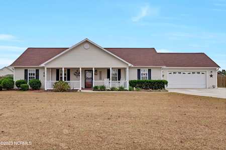 240 Bottle Branch Dr Burgaw, NC 28425
