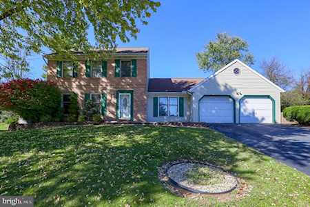 24 Terrace Ave Stevens, PA 17578