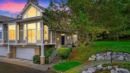 8606 113th Way NE #2 Kirkland, WA 98033