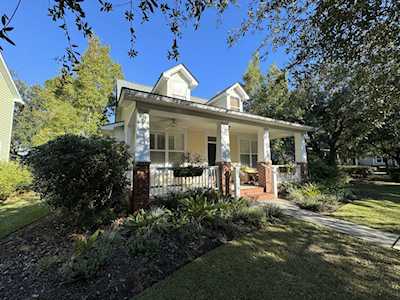1402 Elfe Street Charleston, SC 29492