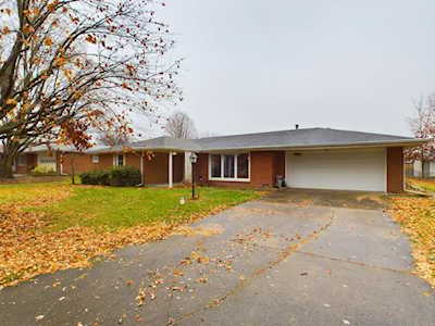 823 Ernie Lu Ave Anderson, IN 46013