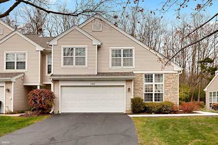 166 Parkview Dr Wauconda, IL 60084