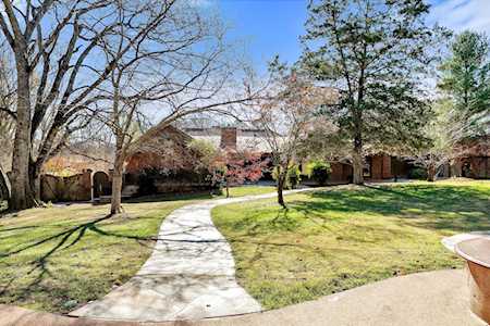 4104 Clover Meadows Dr Franklin, TN 37067