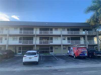300 Layne Blvd #202 Hallandale Beach, FL 33009