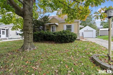 309 Redbud Dr Washington, IL 61571
