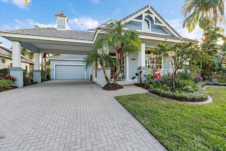 4766 Mainsail Dr Bradenton, FL 34208