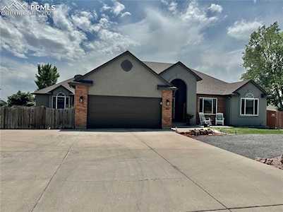 462 W Palmer Lake Drive Pueblo West, CO 81007