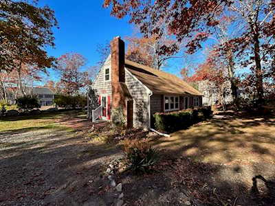 190 Rocky Hill Rd Plymouth, MA 02360