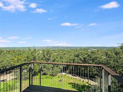 9203 Stallion DR Austin, TX 78733