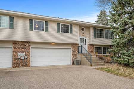 4608 Penkwe Way Eagan, MN 55122
