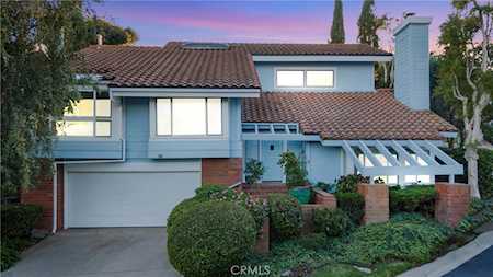 25 Mela Ln Rancho Palos Verdes, CA 90275