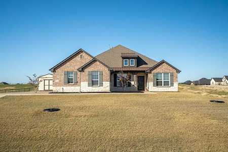 7513 Staked Plains Trail Ponder, TX 76259