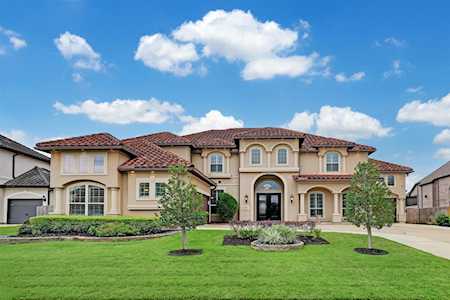 5015 Harvest Chase Ln Sugar Land, TX 77479