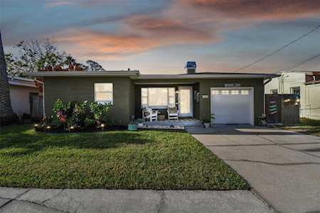 15820 Redington Dr Redington Beach, FL 33708