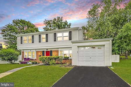 12505 Scarlet Ln Bowie, MD 20715