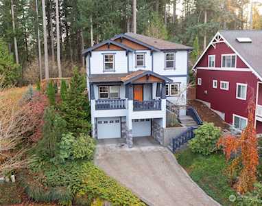 4066 Springland Ct Bellingham, WA 98226