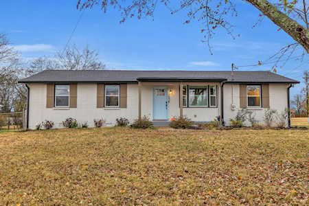 153 Haynes Park Dr Nashville, TN 37218