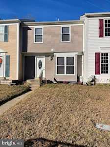 512 Short Curve Rd Glen Burnie, MD 21061