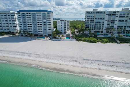 1770 Benjamin Franklin Dr #204 Sarasota, FL 34236