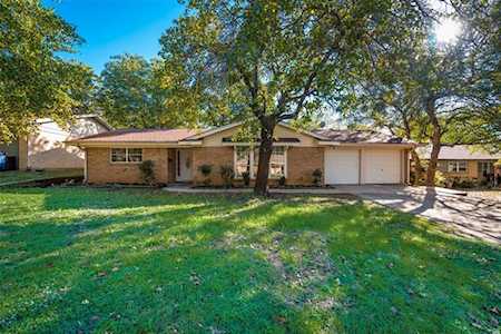 1703 Windlea Drive Euless, TX 76040