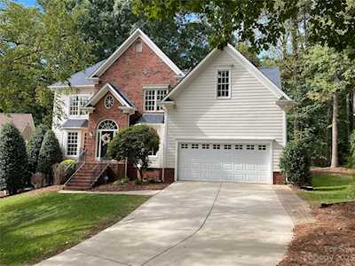 100 Whitney Ct Fort Mill, SC 29715