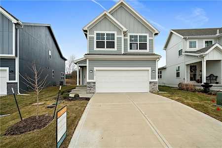 12608 S Red Fox St Lake Lotawana, MO 64086