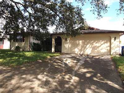 4422 Woodtrail Blvd New Port Richey, FL 34653