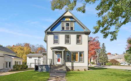 33 N Main St Clintonville, City of Clintonville, WI 54929
