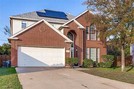 4044 Glenwyck Drive North Richland Hills, TX 76180