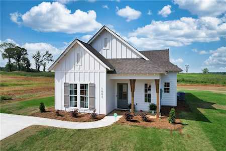 1096 Woodland Circle Opelika, AL 36801