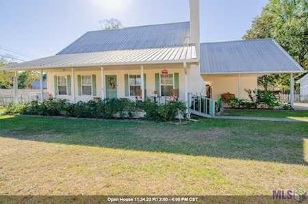 43017 Earl Bercegeay Rd Gonzales, LA 70737