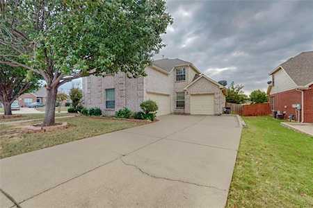1312 Liverpool Lane Mansfield, TX 76063