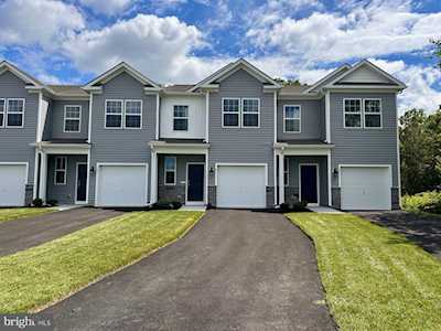 153 Mazzeo Dr Glassboro, NJ 08028