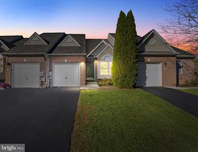 428 E Red Lion Dr Bear, DE 19701