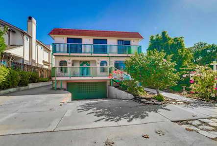 379 F Avenue Coronado, CA 92118