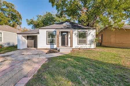 328 12TH Street Grand Prairie, TX 75051