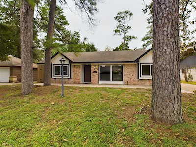 6227 Queenswood Ln Houston, TX 77008