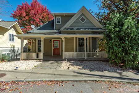 24 Jefferson Dr Asheville, NC 28801