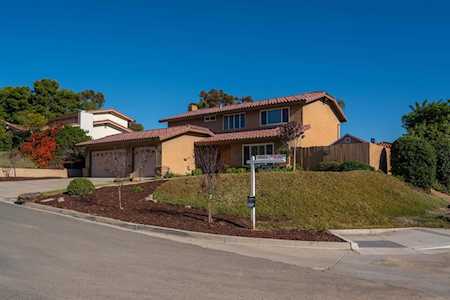 5702 Yearling Ct Bonita, CA 91902
