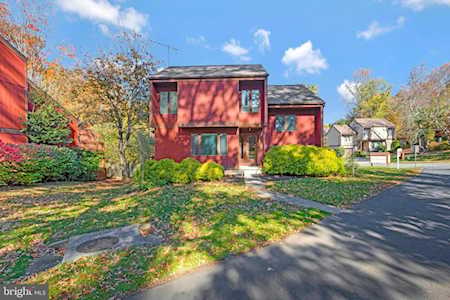 6118 Lee Brooke Place Springfield, VA 22152
