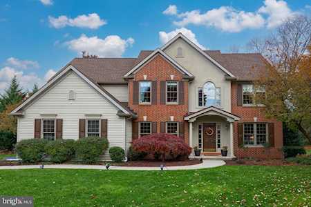 1214 Kelley Dr Lancaster, PA 17601