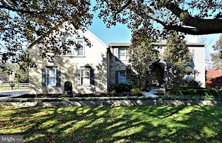 1785 Slayton Dr Blue Bell, PA 19422