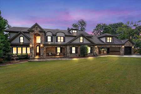 570 Creekwood Drive Marietta, GA 30068